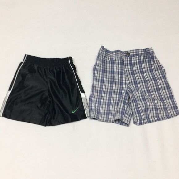 Nike Calvin Klein Shorts Boys 3T - Picture 1 of 5